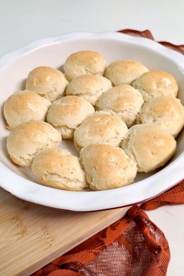 Gluten Free Dinner Rolls in round dish