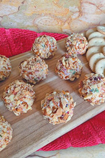 Personal sized Cranberry Almond Cheeseballs