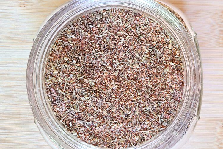 meat spice rubin a small mason jar